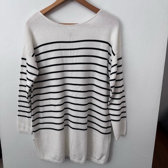 Cabi Turnabout cardigan black white stripe Size XS - Picture 8 of 9